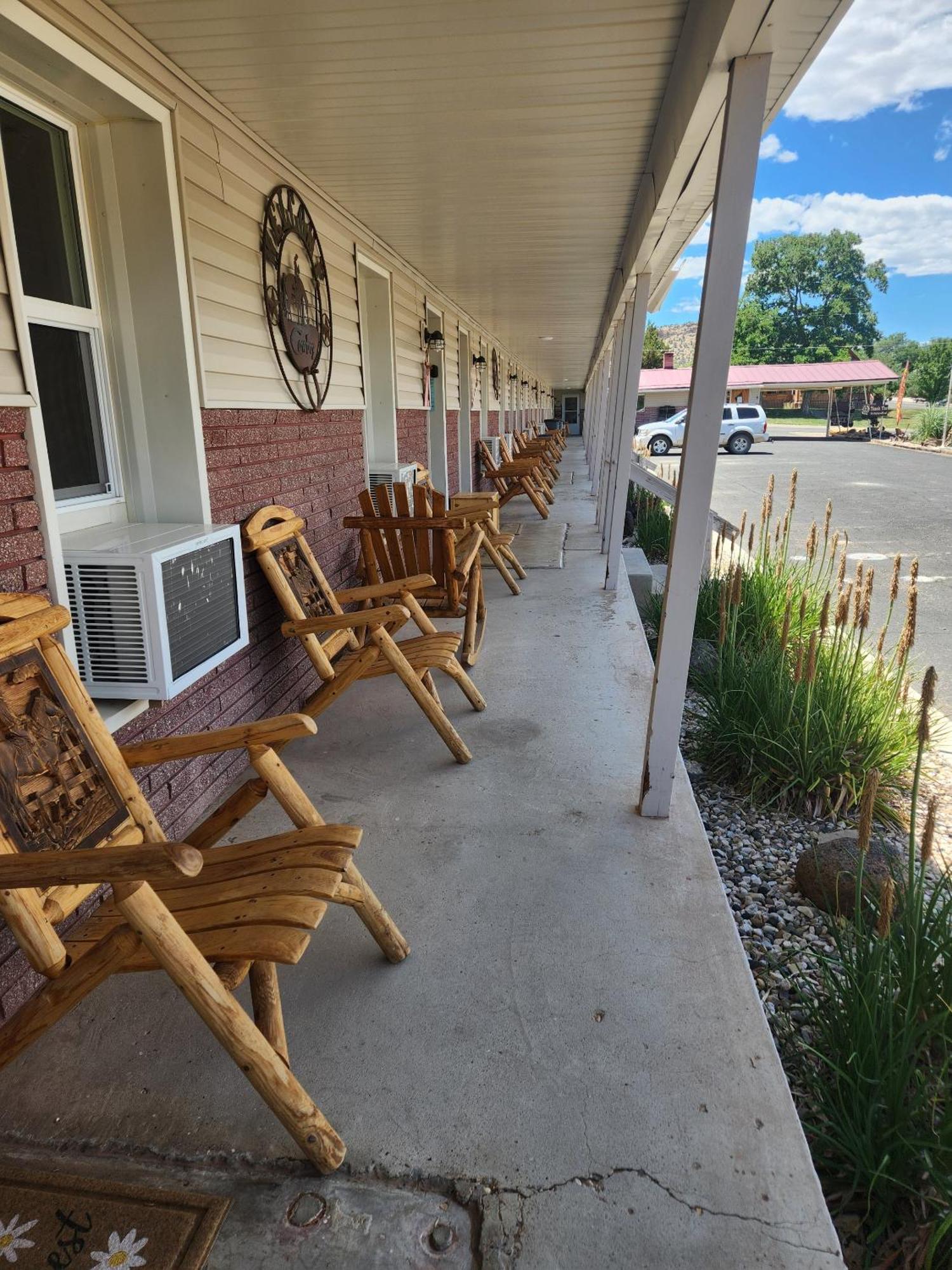 Cowboy Country Inn Escalante Exterior foto