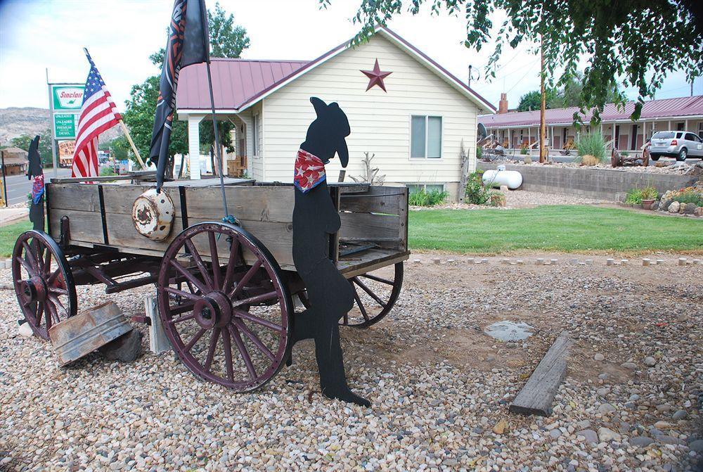 Cowboy Country Inn Escalante Exterior foto